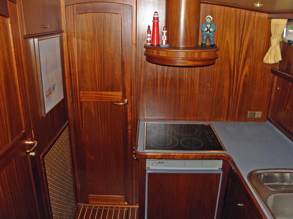 Vorschiff, Innenausstattung